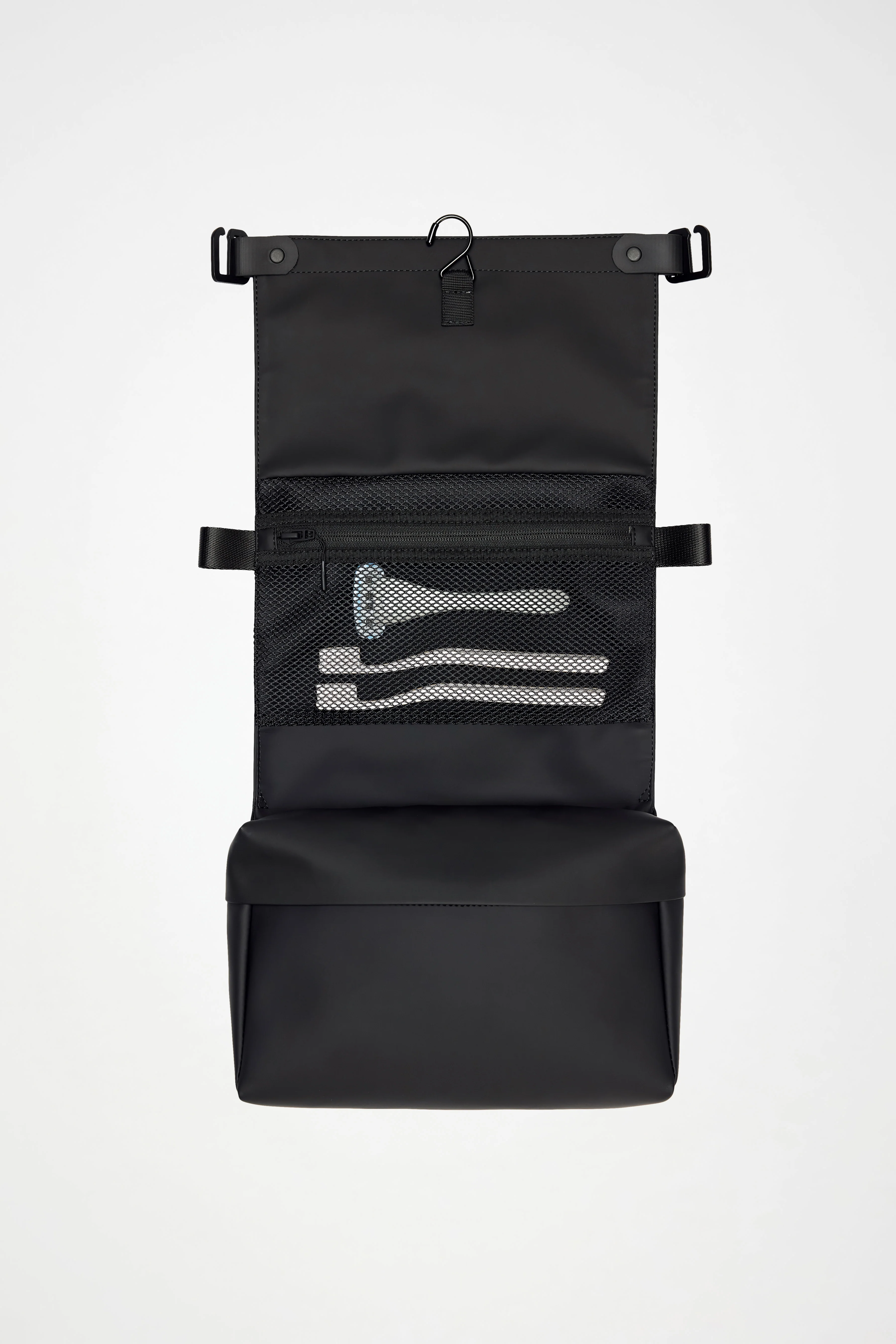 OTG Wash Bag - Image 19